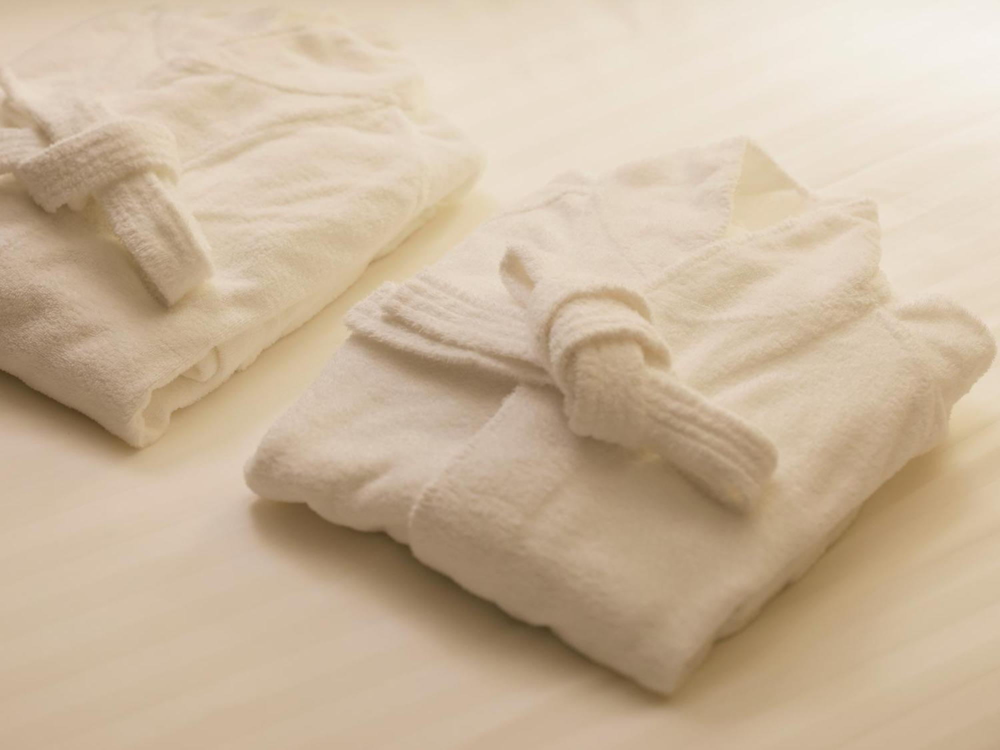 The Hotel Sanraku Kanazawa 21Th December 2022 Open Pokoj fotografie Bathrobe
